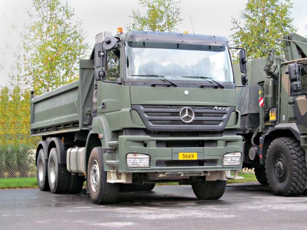 Mercedes-Benz Axor
Axor kippiautona
Avainsanat: MercedesBenz Axor