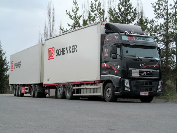 DB SCHENKER
   Volvo FH
B & J Kanckos
  Pedersöre

Avainsanat: Volvo DBShenker Kanckos