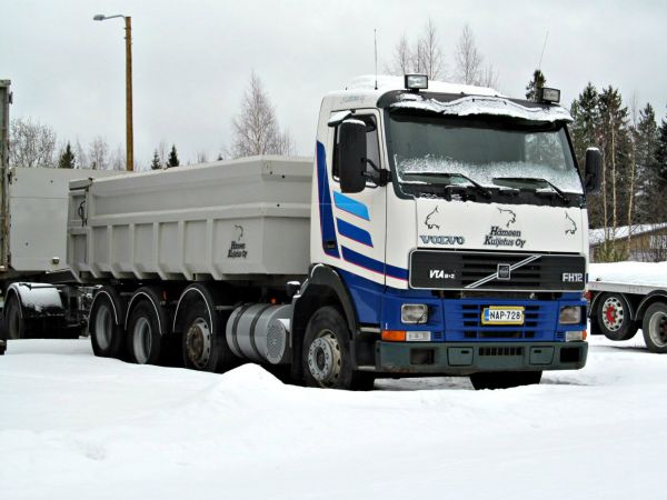 FH12 VTA8x2
Hämeen Kuljetus Oy
