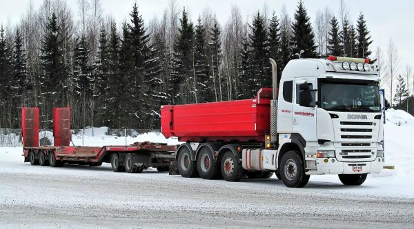 Scania R800 vaihtolavalaittein
Maantiekiitäjät Oy
   Hämeenlinna
Avainsanat: Scania Maantiekiitäjät Vaihtolavalaitteet Lavetti