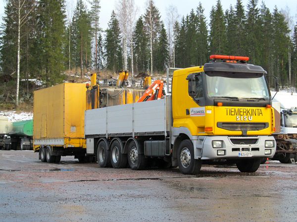 Sisu e
Cleanosolin Sisu odottaa kevättä ja töiden alkua
Avainsanat: Sisu