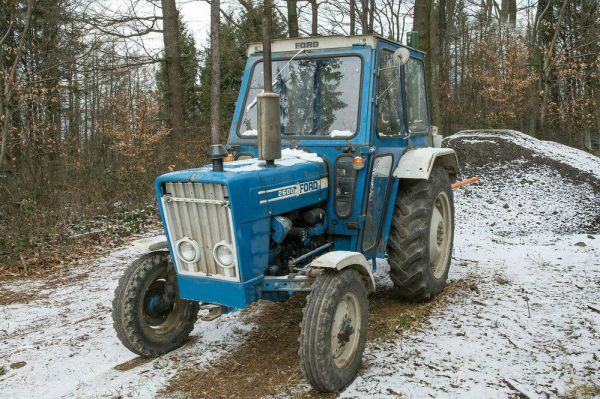 Ford 2600
Ehta isäntälinjan Voorti
Avainsanat: Ford