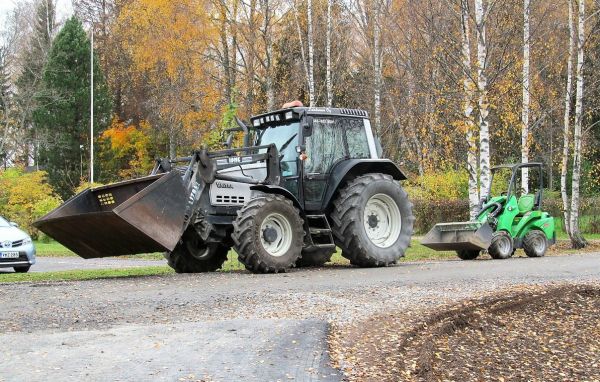 Valtra ja Avant
Viherrakentajan koneet
Avainsanat: Valtra Avant