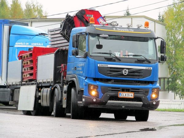 Volvo FMx 460
E Seppälä Oy
   Lempäälä
Kiintolava ja nosturi
