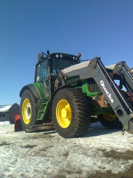 Deere
John deere 6830 prerium Quicke Q75
