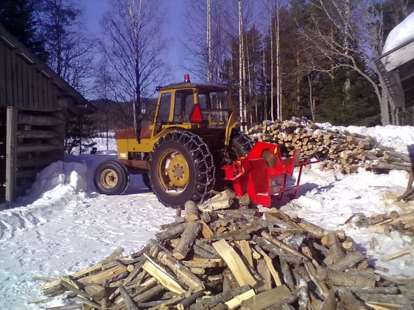 valmetti klapihommissa
Avainsanat: valmet hakkipilke