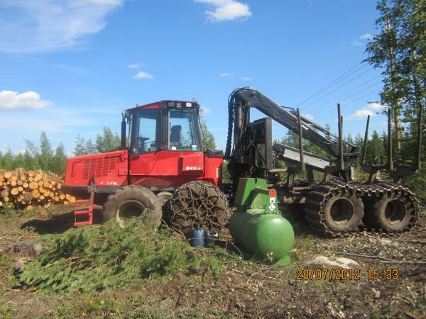 valmet 840
varma ja luotettava kone
