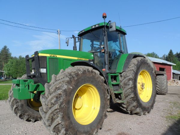 JD 7810
Avainsanat: JOHN DEERE 7810