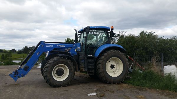 sekotus hommia teeläisellä
Avainsanat: new holland nyykkäri trima