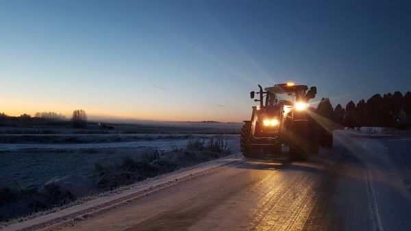 ensinmäisellä hiekotus lenkillä
Avainsanat: nyyssy reko-kone