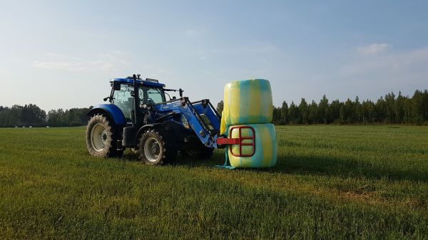 paalin keruuta
Avainsanat: new holland nyyssy