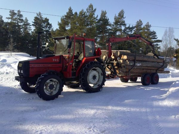 Sahauspuun ajoa
Volvo bm Valmet ja patruunat
Avainsanat: volvo bm valmet puunajo patruuna