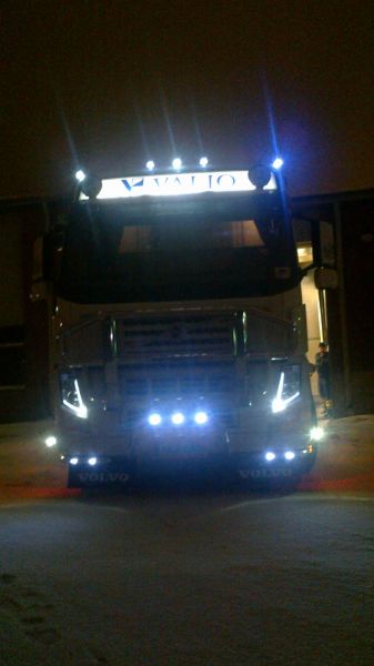 Maitoauto 
Volvo FM 500 vm. 2013
