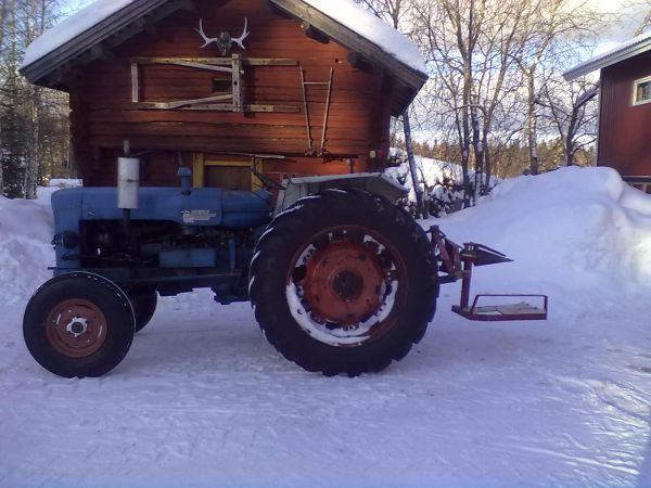 fordson power major
fordson power major
