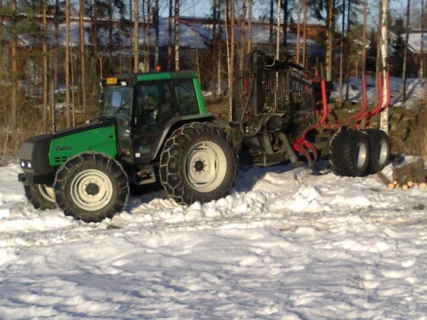 Valtralla mettässä joskus viime talvena
