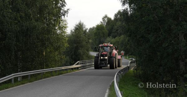 Kesä 2013
Lietettä levälleen ja nurmet uuteen nousuun
Avainsanat: liete lanta nurmi rehu