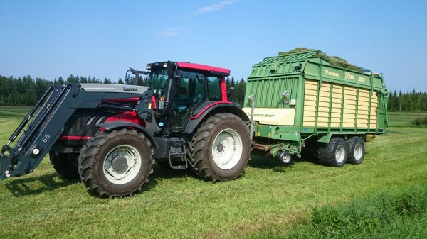 T153 ja Krone titan 54
