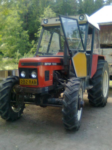 zetor
zetor pesulle

Avainsanat: zetor