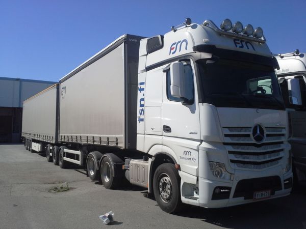 FSN OY:n MB actros!
Mercedes-Benz, Actros 2651 vm. -14 "B-juna"
