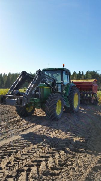 JD 6810
syksyn kylvöjä!
Avainsanat: 6810