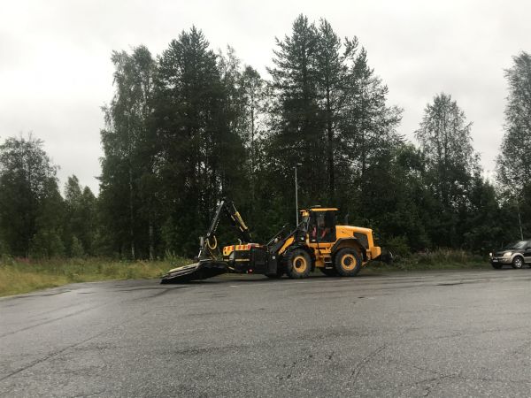 JCB
Työkone Määttä Oy
