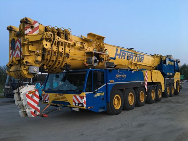 Nostaa se
Kevyet 500 tonnia. :)
Avainsanat: havator nosturi terex ac500-2