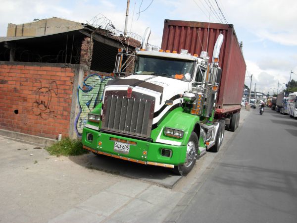 KENWORTH T800 FULL FILTROS
KENWORTH T800 FROM COLOMBIA
Avainsanat: KENWORTH