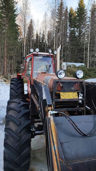 Avainsanat: Valmet 1102