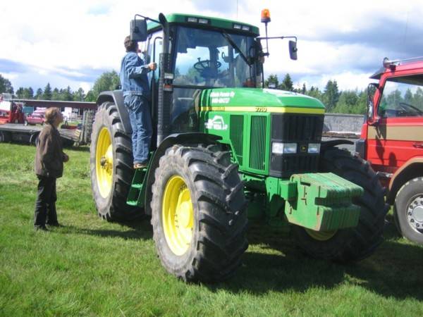 John Deere 7710
Haapajärven pulling kisoista
