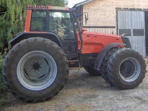 Valtra 8550 HT
kunnon kone
