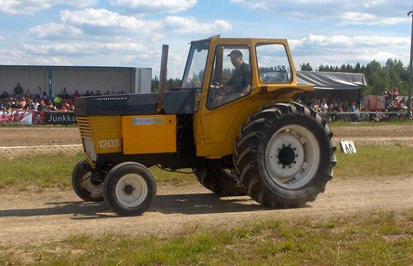 Valmet 1203
Avainsanat: vallu