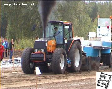 Valtra 8200
Hyvinkään tractor pullingin SM-osakilpailu,farmi 8000kg
Avainsanat: vee856