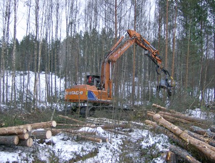 Pehmeänpaikanmoto
Fiat-Hitachi 150 ja keto. Ei tääkään mikään lähikuva ole....
