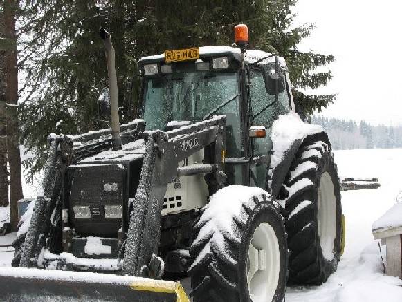 valtra valmetti
no tässä tämä 6800. joka ei lähe käyntiin kun ei oo saannu laitettuu akkua
Avainsanat: valmet