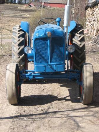 Fordson Major -57
Avainsanat: Fordson Major