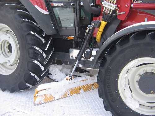 Valtra T130:n alusterä
Vähä tarkempi kuva
Avainsanat: ValtraT130at