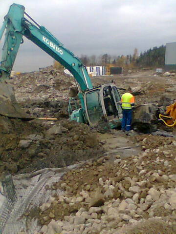 kobelco 200sr
osu ja uppos
Avainsanat: kobelco 200sr