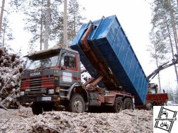 scania 6x6
20t koukkulavalaite. 35m3 hakelava
