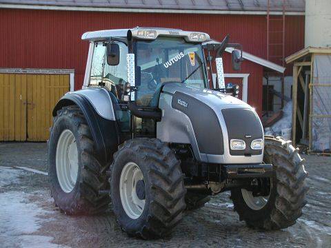 Valtra M150
Avainsanat: Valtra M140