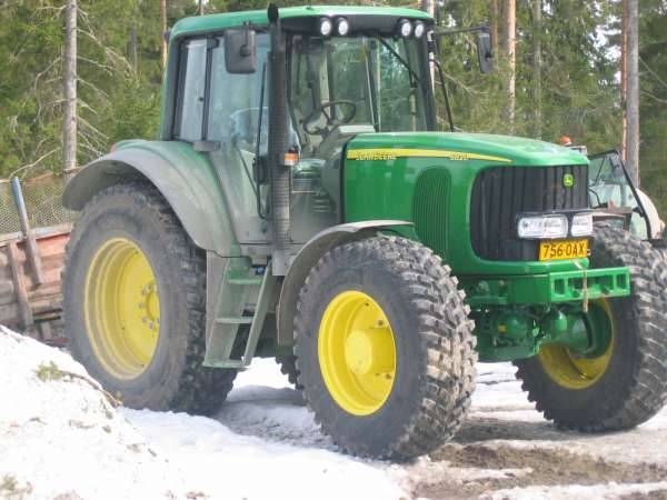 jonh deere 6820
Talon eka peura ja pelannut loistavasti vaikka pelotti tuo automaatti loota mutta ei mitään ongelmaa
Avainsanat: deere