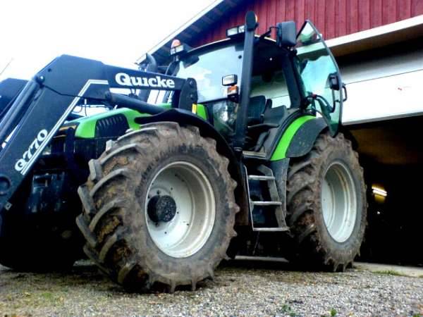 deutz
deutz-fahr 135 
Avainsanat: deutz