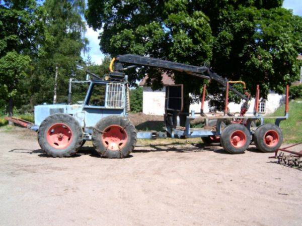 ford teg 750
vuosimallista ei tietoo jos joku osais kertoo? Valmistaja tegs mekaniska verkstad kuormain kait granab? 
