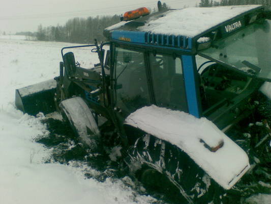 Valtra 
vähän pehmeää :))
