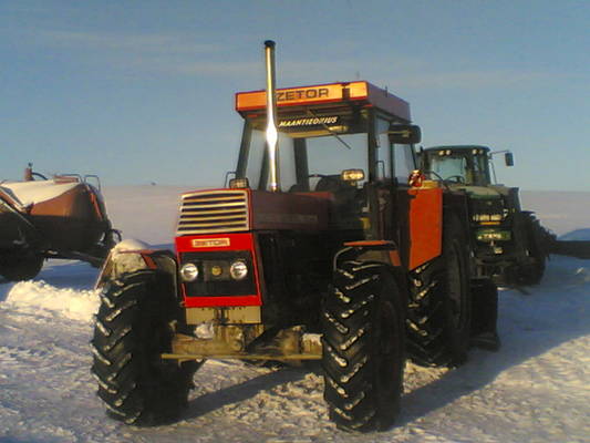 zetor crystal 12045
pihan linkuussa
Avainsanat: zetor