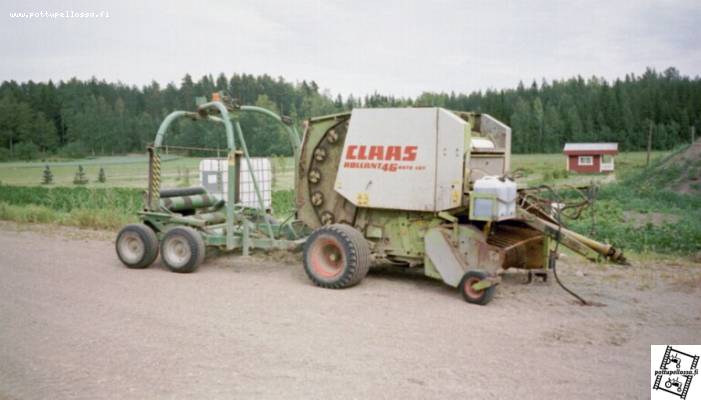 claas 46 rc + elho inliner 1820
n.40 000 paalia paalattu claasi ja 25 000 paalia kääritty elho. 
nuo olis muutes myynnissä! ;-)
Avainsanat: claas elho inliner