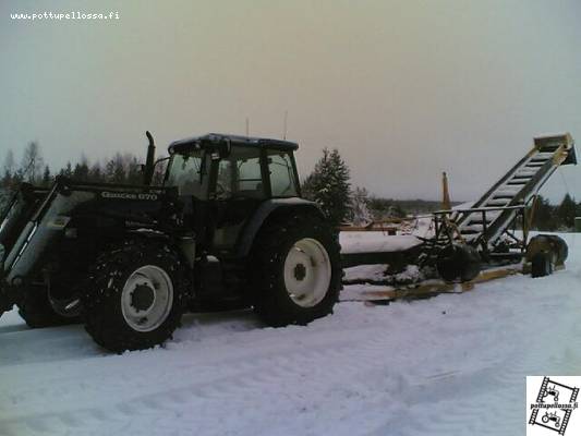 8260 newe + lastaajan ruho
Lastaaja palanu en tiiä tulleeko ennää kalua! EHKäPä.....
Avainsanat: newe