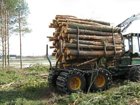 Timberjack 810 a
kolmemetrisen ajoa
Avainsanat: timberjack
