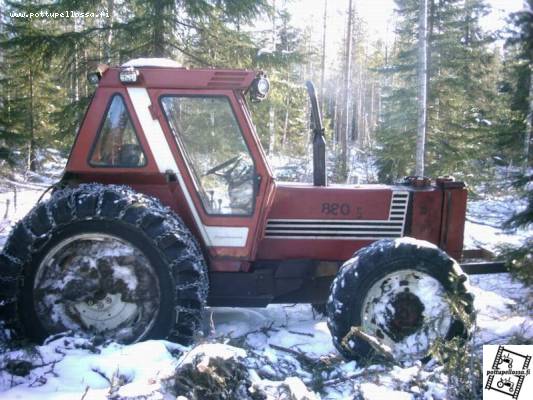 Fiat 880
sama kai se nyt on vähä enemmän lisätä näitä kuvia ku niitä on, tuosa on kone vähä likempää.
Avainsanat: fiat,880