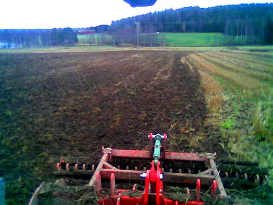 Ares XXL työjälkeä
Kuvattu lähes samalta kohdalta kuin aikaisempi Ares L:n kuva. Olosuhteet olivat vain hiukan kosteammat.
Avainsanat: Ares XXL