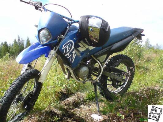 DT 70
Siinä pojille mopon mallia
Avainsanat: dt yamaha